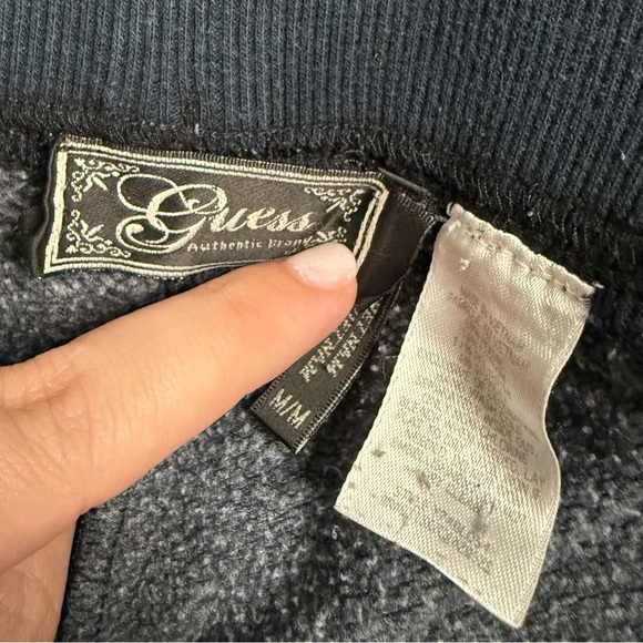 Black Guess Sweatpants 🖤 Size Medium - Picture 7 of 7